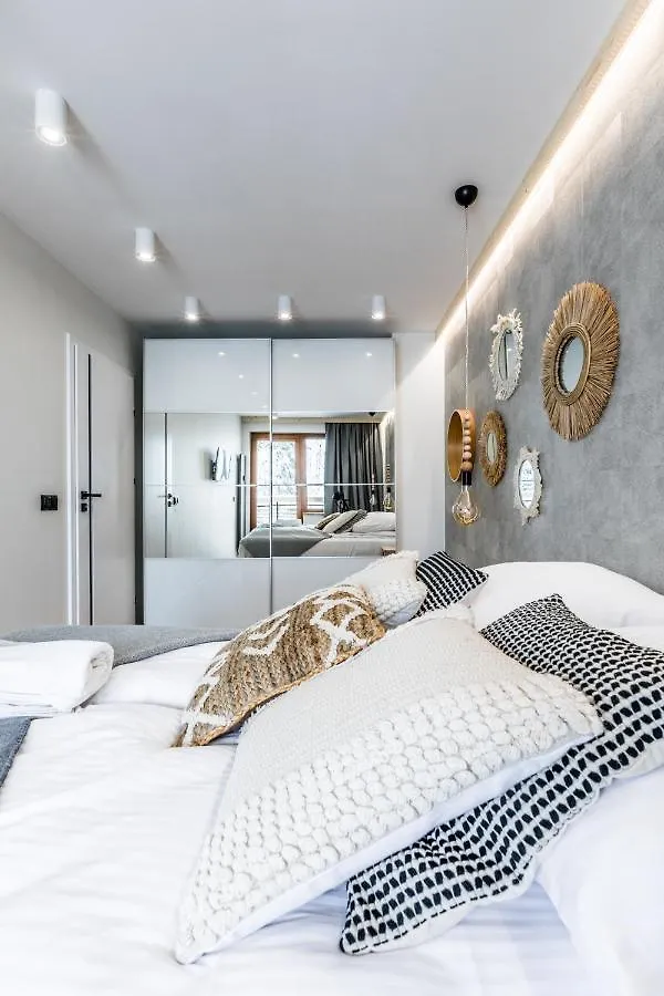شقة Apartament Forrest Pardalowka زاكوباني