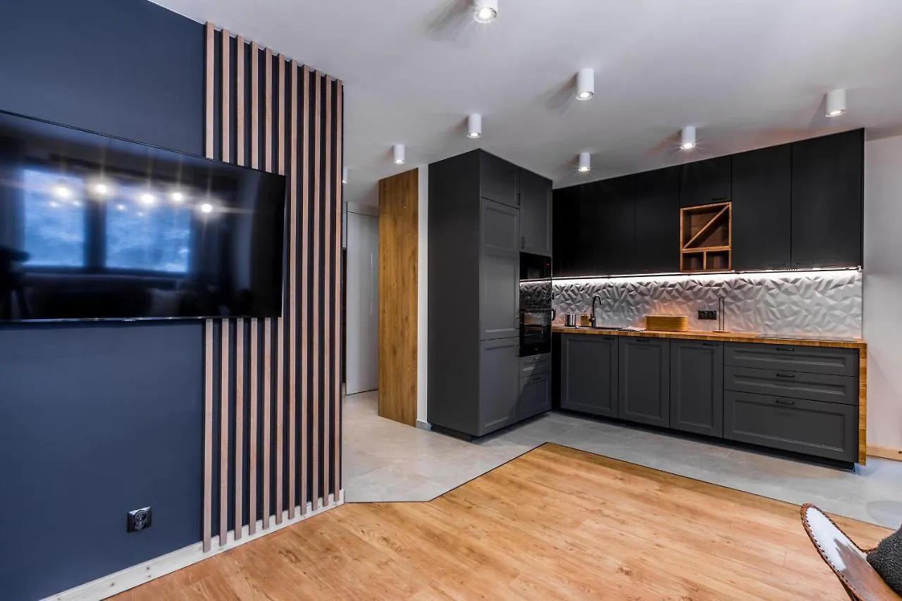 Apartament Forrest Pardalowka زاكوباني شقة