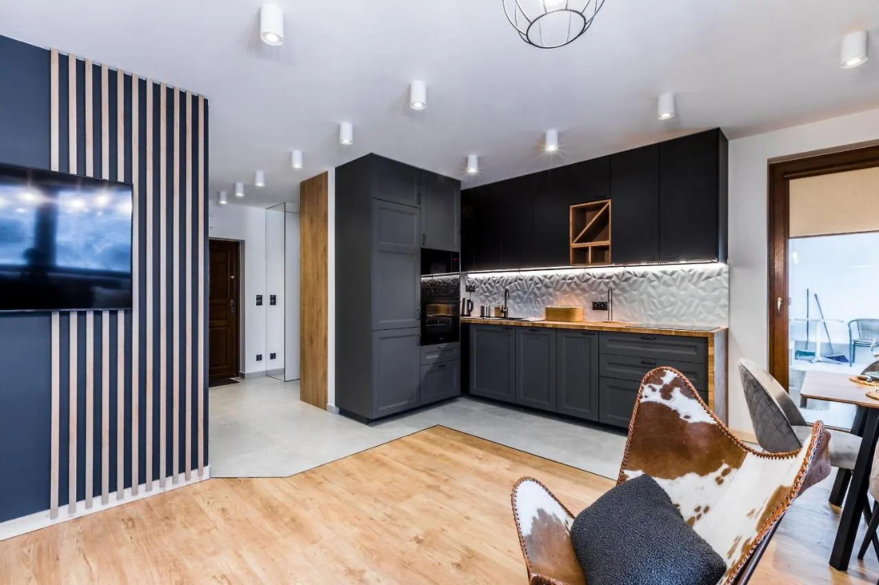 Apartament Forrest Pardalowka زاكوباني