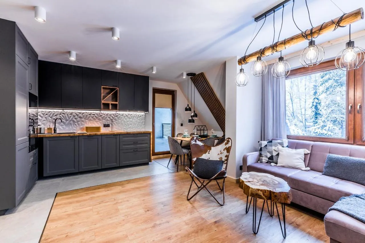 شقة Apartament Forrest Pardalowka زاكوباني